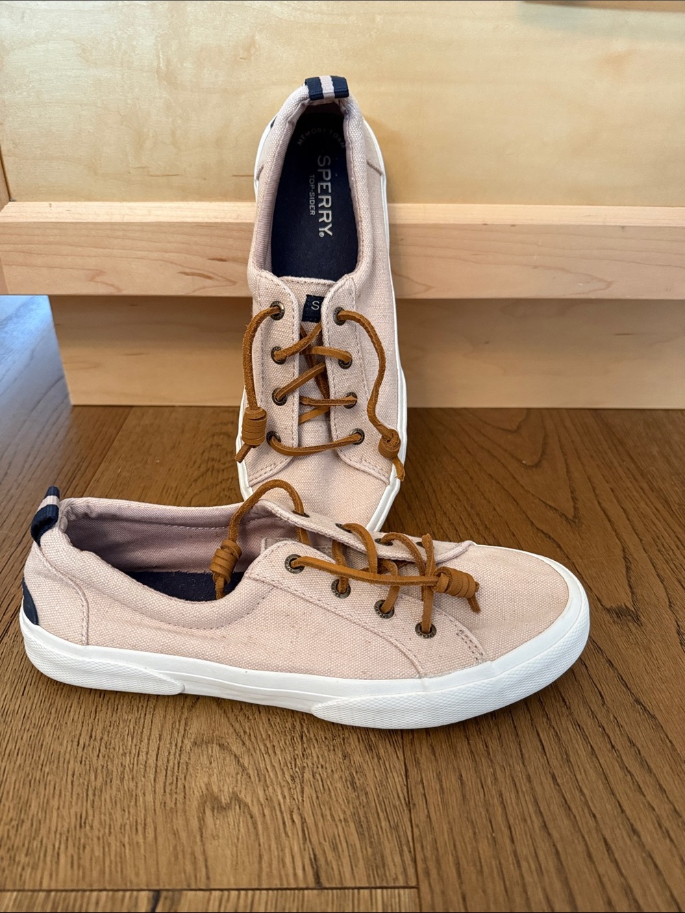 Sperry Women’s Blush Canvas Sneakers/ Top-Siders with Tan Leather Laces